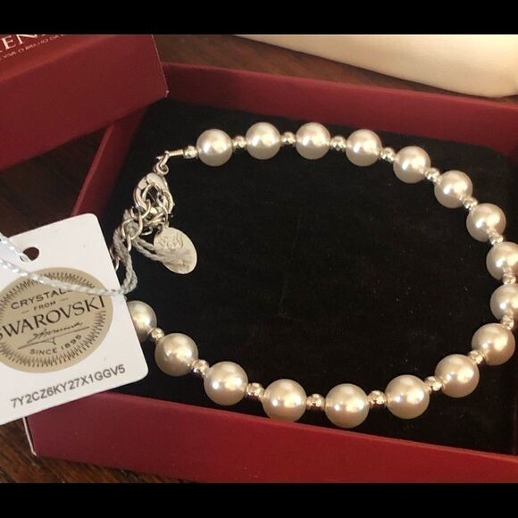 Swarovski authentic CrystalsWhiteRhodium bracelet  - Picture 6 of 10